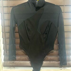 Black Caché bodysuit size M